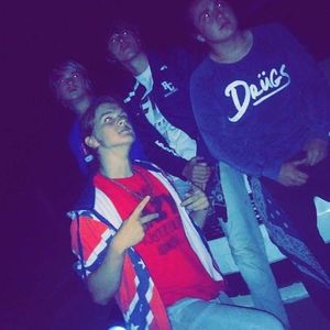 Meet your Posher, Casey